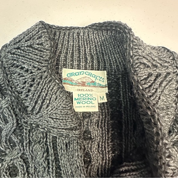 Aran Crafts Women's Gray Cable-Knit Button Cardigan Sweater 100% Merino Wool M - Picture 5 of 7